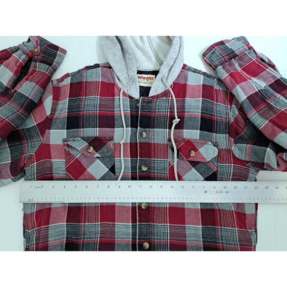 Wrangler Plaid Flannel Men's Medium Jacket Hooded Quilted Lining Shacket Red - Picture 7 of 9